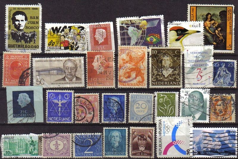 LOTE Sellos 13 (25) VARIOS PAISES SIN REPETIR